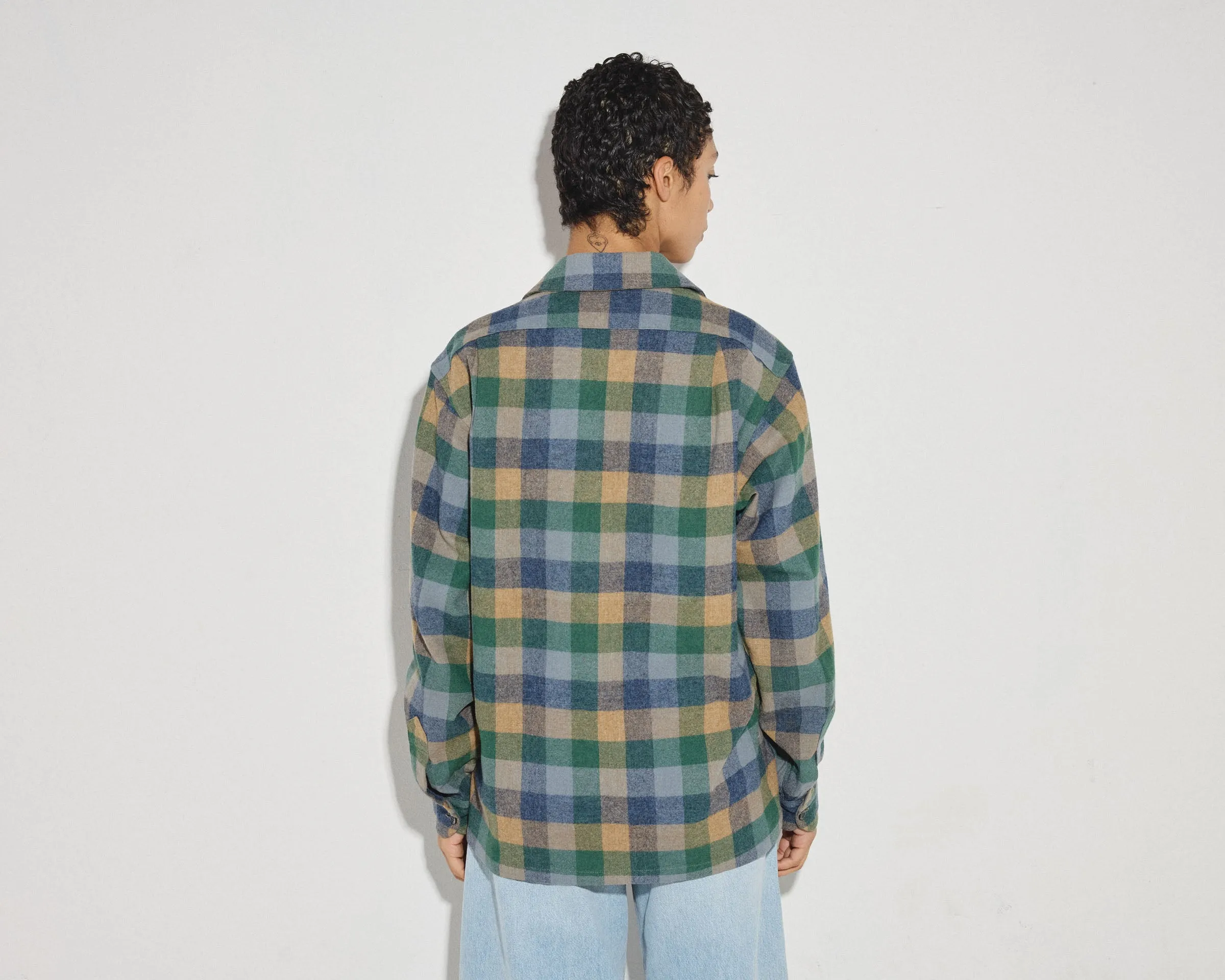 BLUE PLAID PENDLETON SHIRT