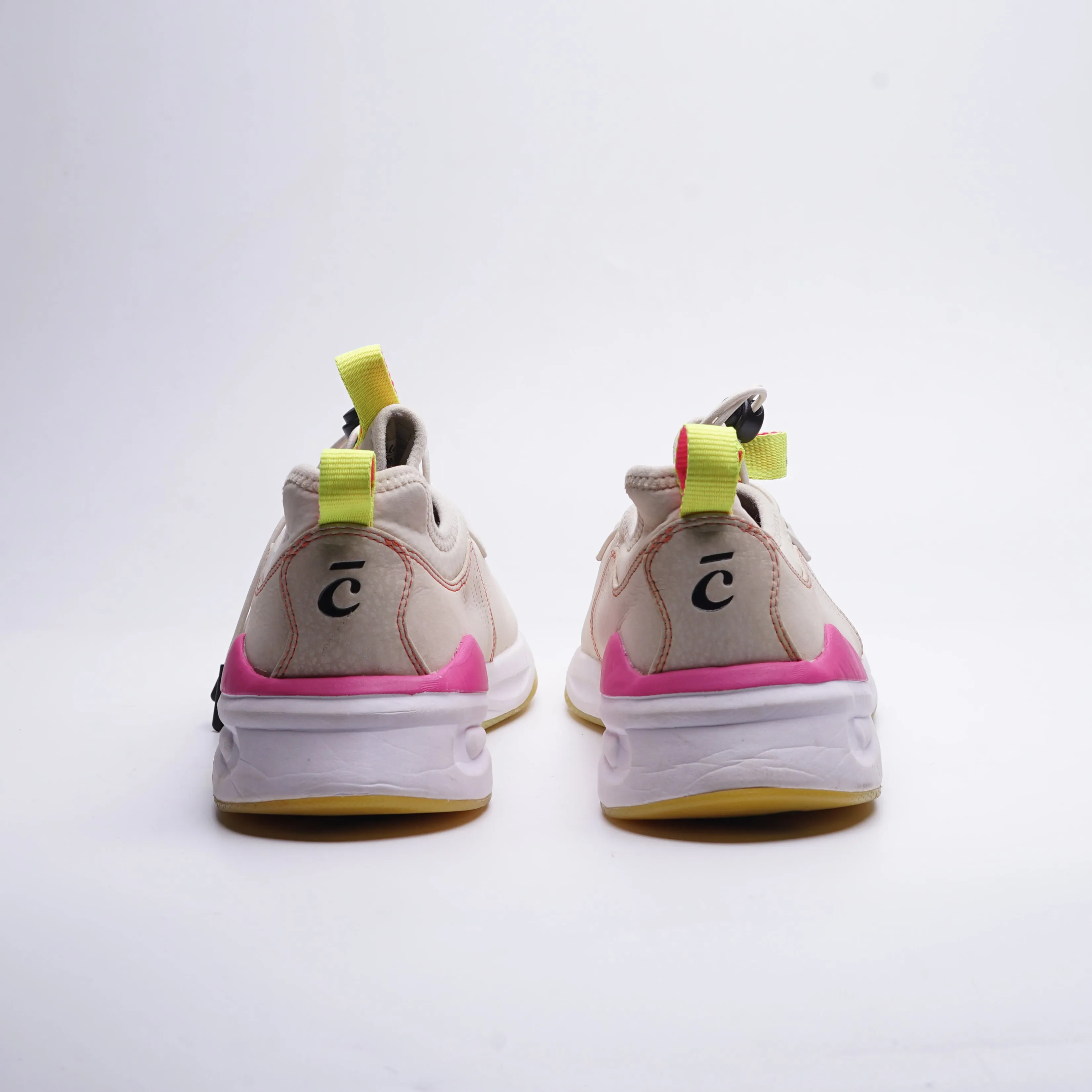 clove Sneakers