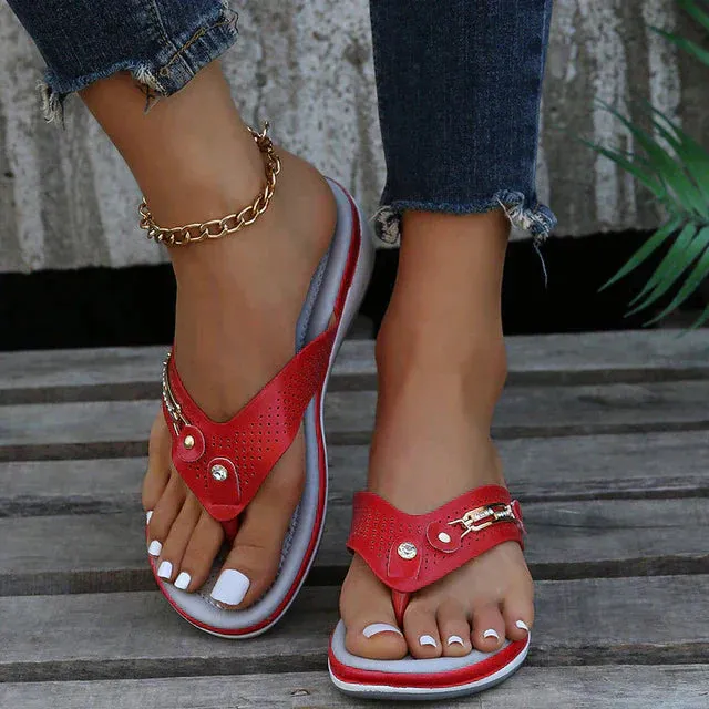 Comfortable and lightweight sandals