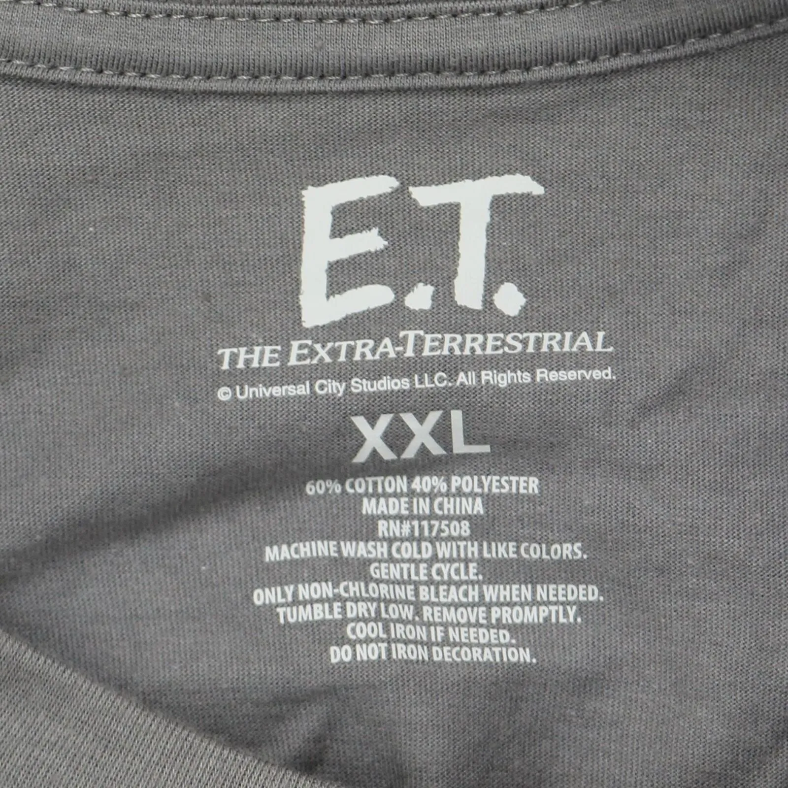E.T. Women's Universal Studios Short Sleeve Graphic T-Shirt Tee Gray XXL