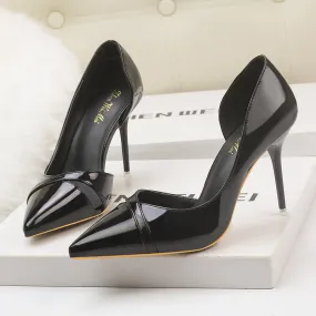Fashionable and minimalist high heels