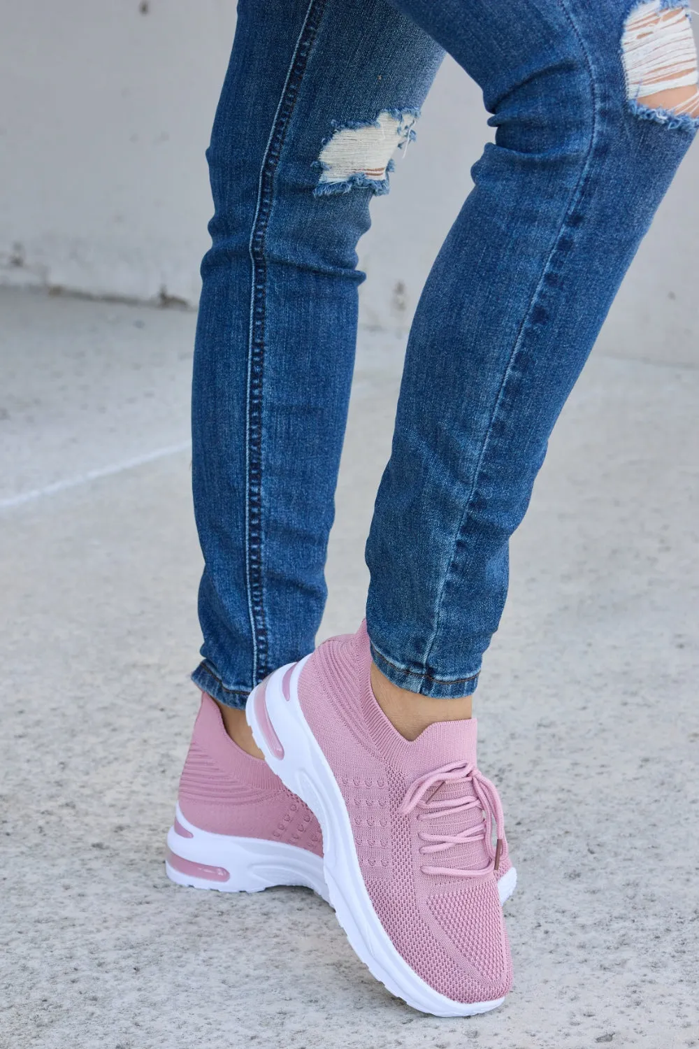 Lace-up Round Toe Athletic Shoes