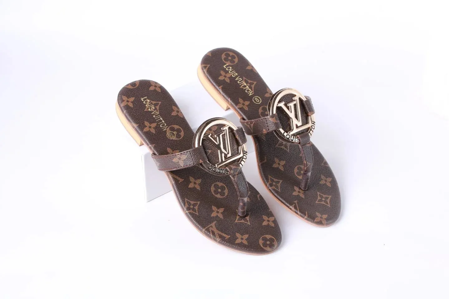 LV MONOGRAM CASUAL FLATS