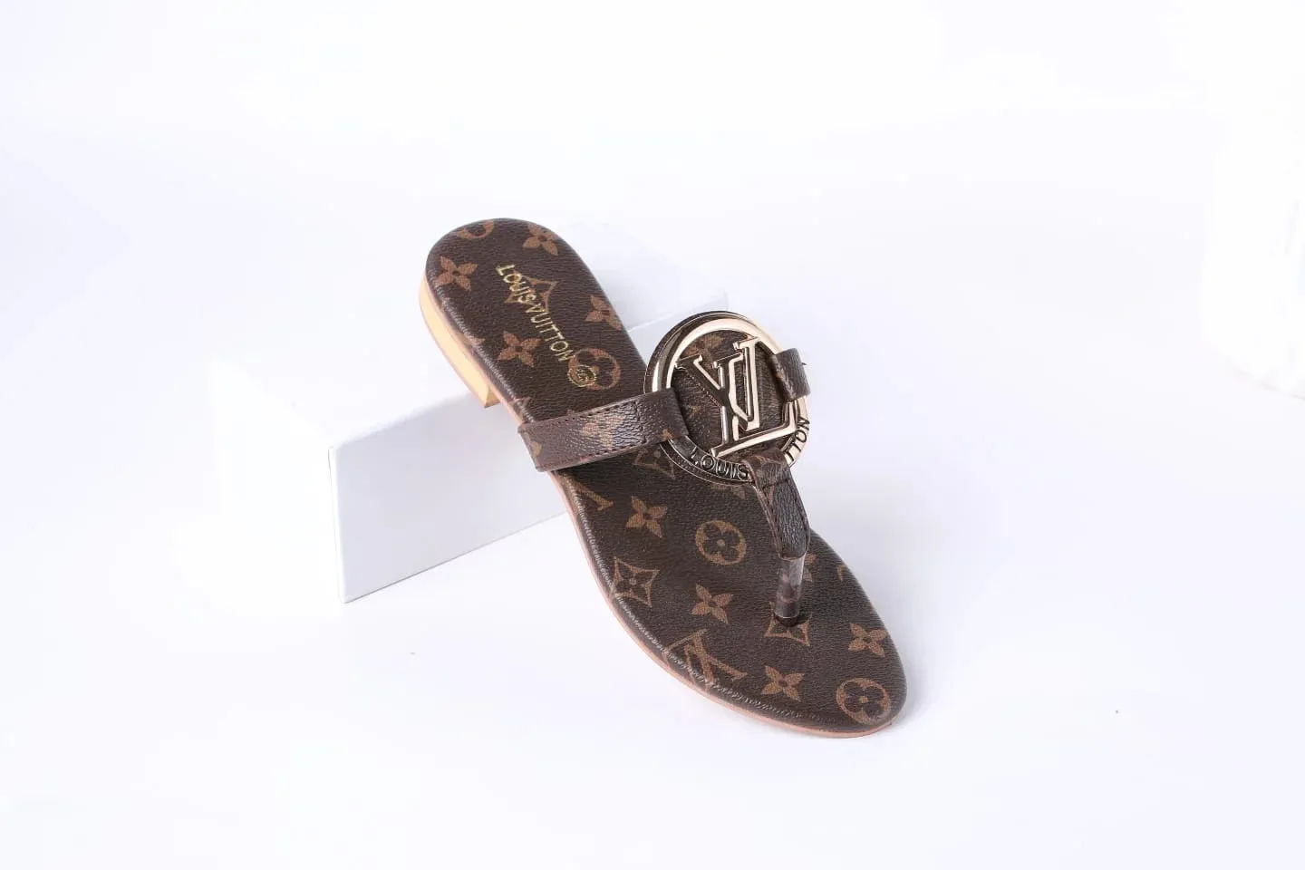 LV MONOGRAM CASUAL FLATS