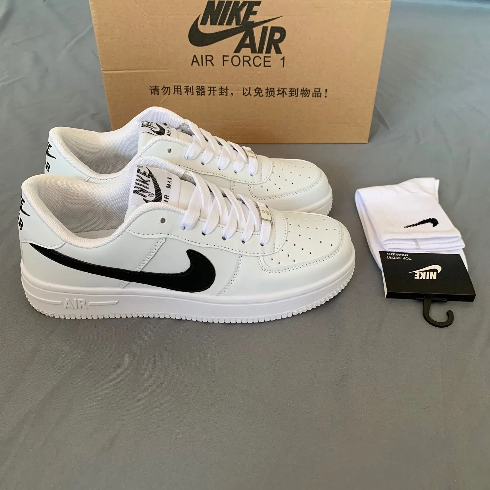 Nike- Mens Running Shoes Breathable Skateboarding Shoes Outdoor Light Weight Sports Shoes Casual Walking Sneakers 98