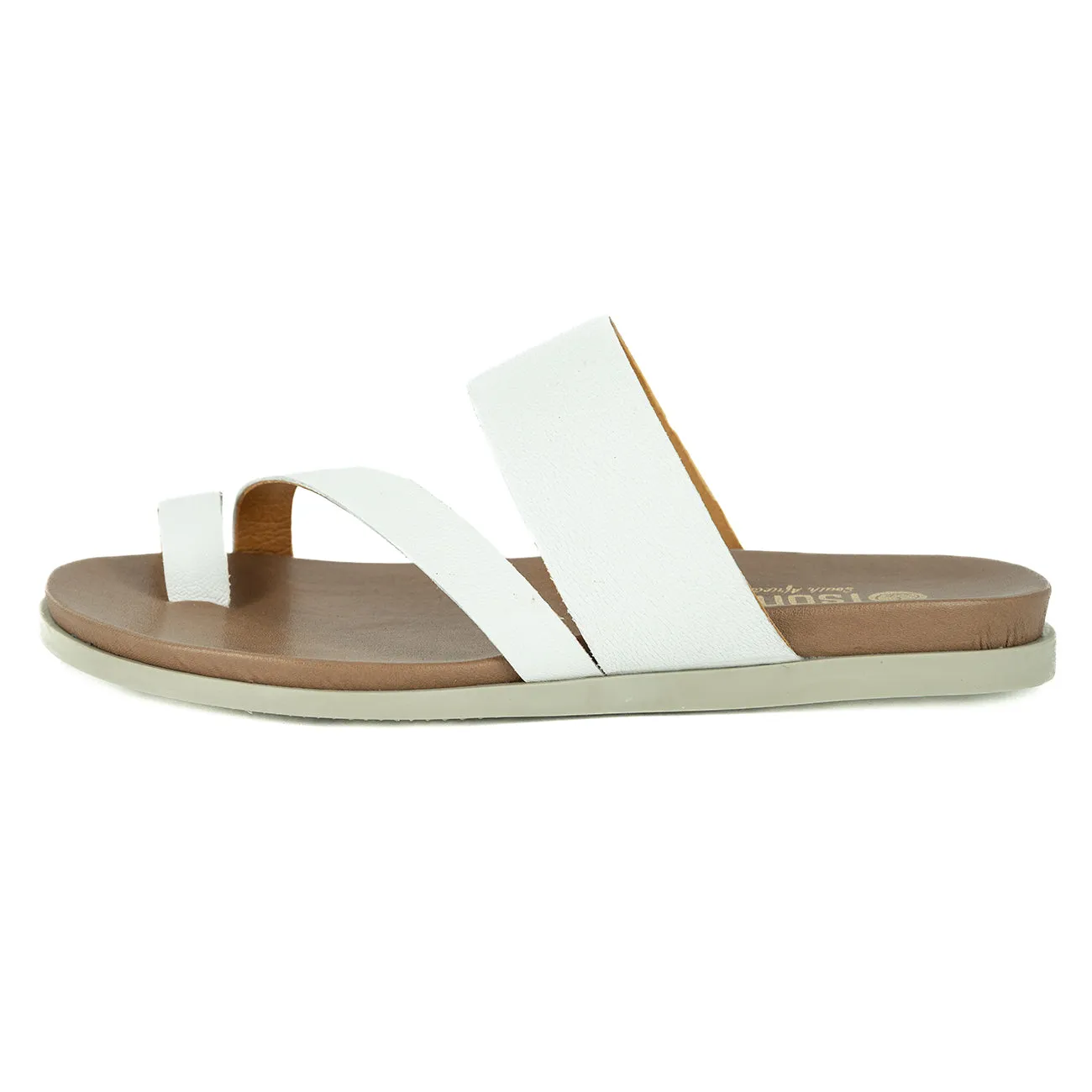 Ningizimu : Ladies Leather Sandal in White Cayak