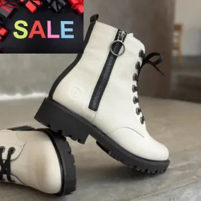 Remonte White Leather Ankle Boot