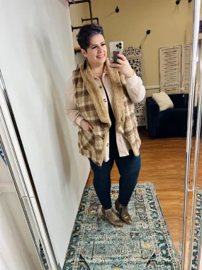 Snug And Stylish Plaid Fur Lined Wide Collar Vest