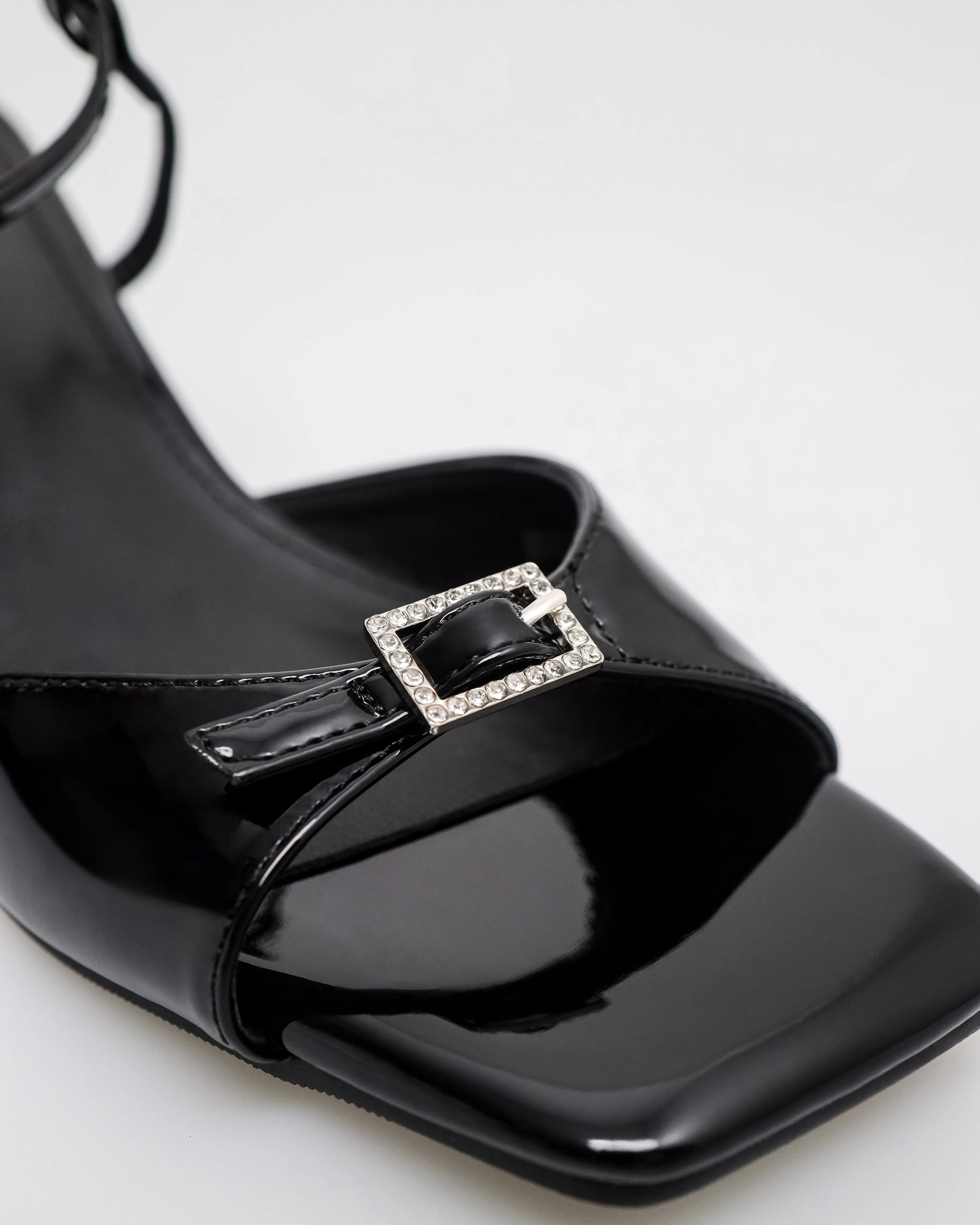 Tomaz NN496 Ladies Elegant Ankle Guard Heels