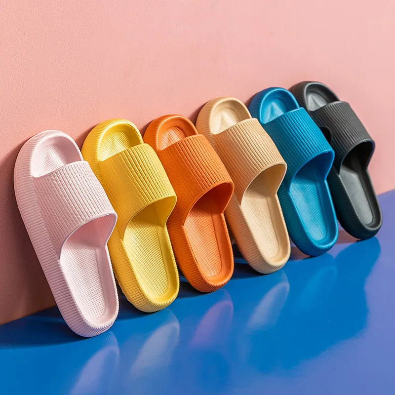 Waterproof lightweight slippers