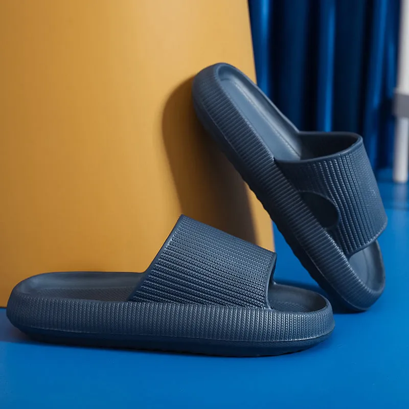 Waterproof lightweight slippers