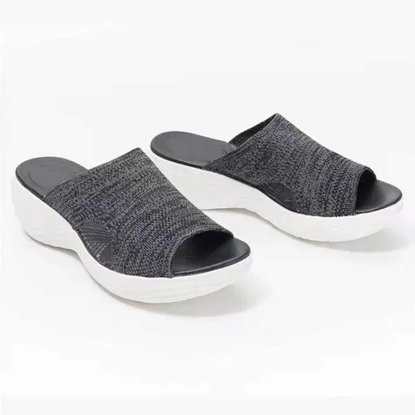 Women's Lightweight Flat Casual Sandals 68773869C